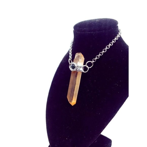 Tangerine quartz and moss agate crystal necklace - Picture 6 of 12